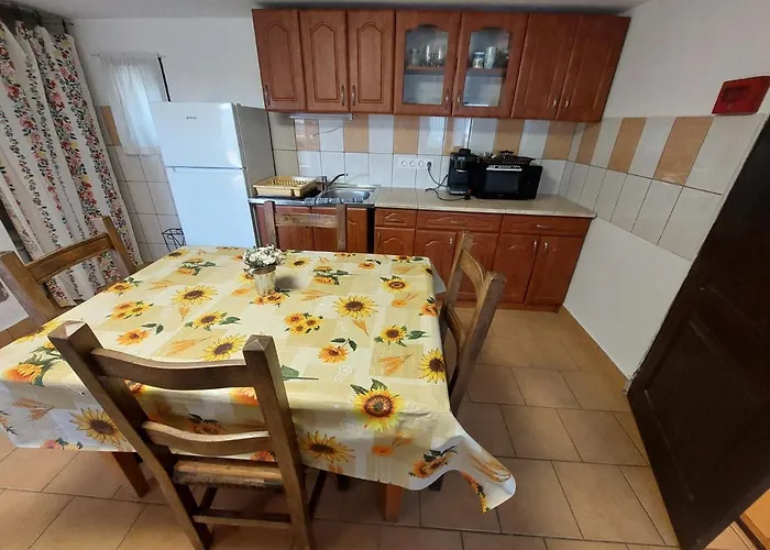 Orban Apartman 호텔 Kovagoors