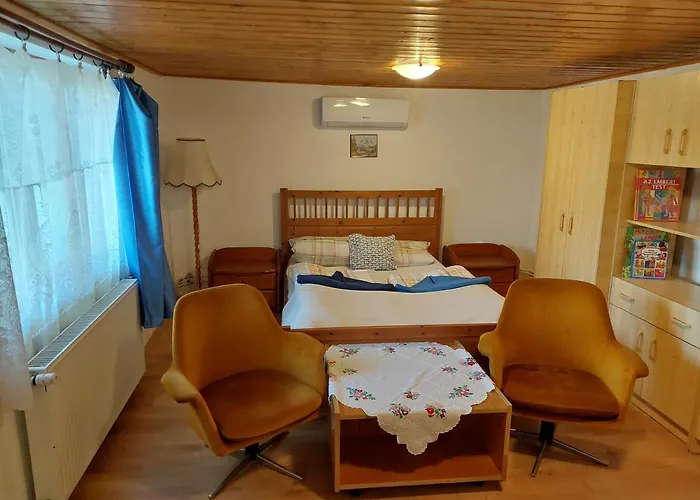 Orban Apartman * Kovagoors