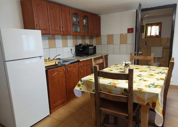 Orban Apartman * Kovagoors
